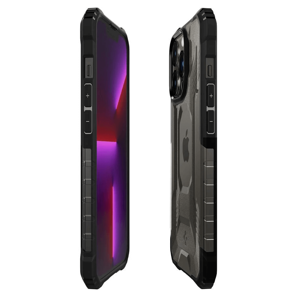 Estuche para iPhone 13 Pro - Spigen Nitro Force - Matte Black