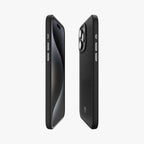 Estuche para iPhone 15 Pro Max - Spigen Enzo Aramid Matte Black