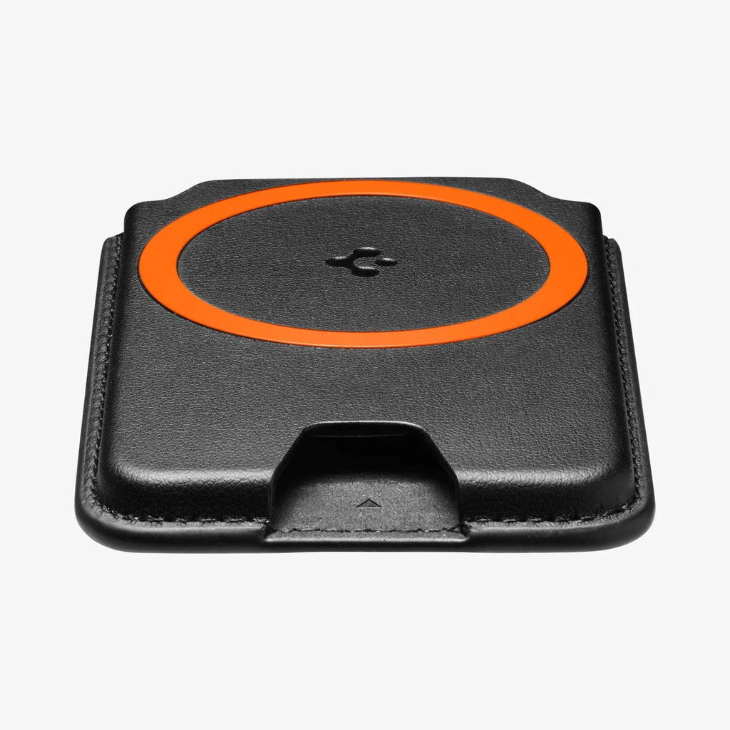 Billtera Spigen Valentinus MagFit+